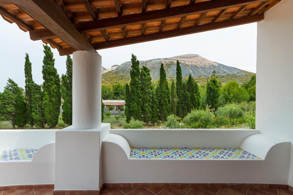 Casa Schmidt Bed & Breakfast Vulcano  Exterior photo